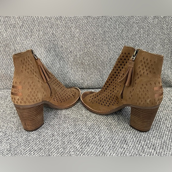 Toms Brown Ankle Booties with Perforated Design - Picture 12 of 16